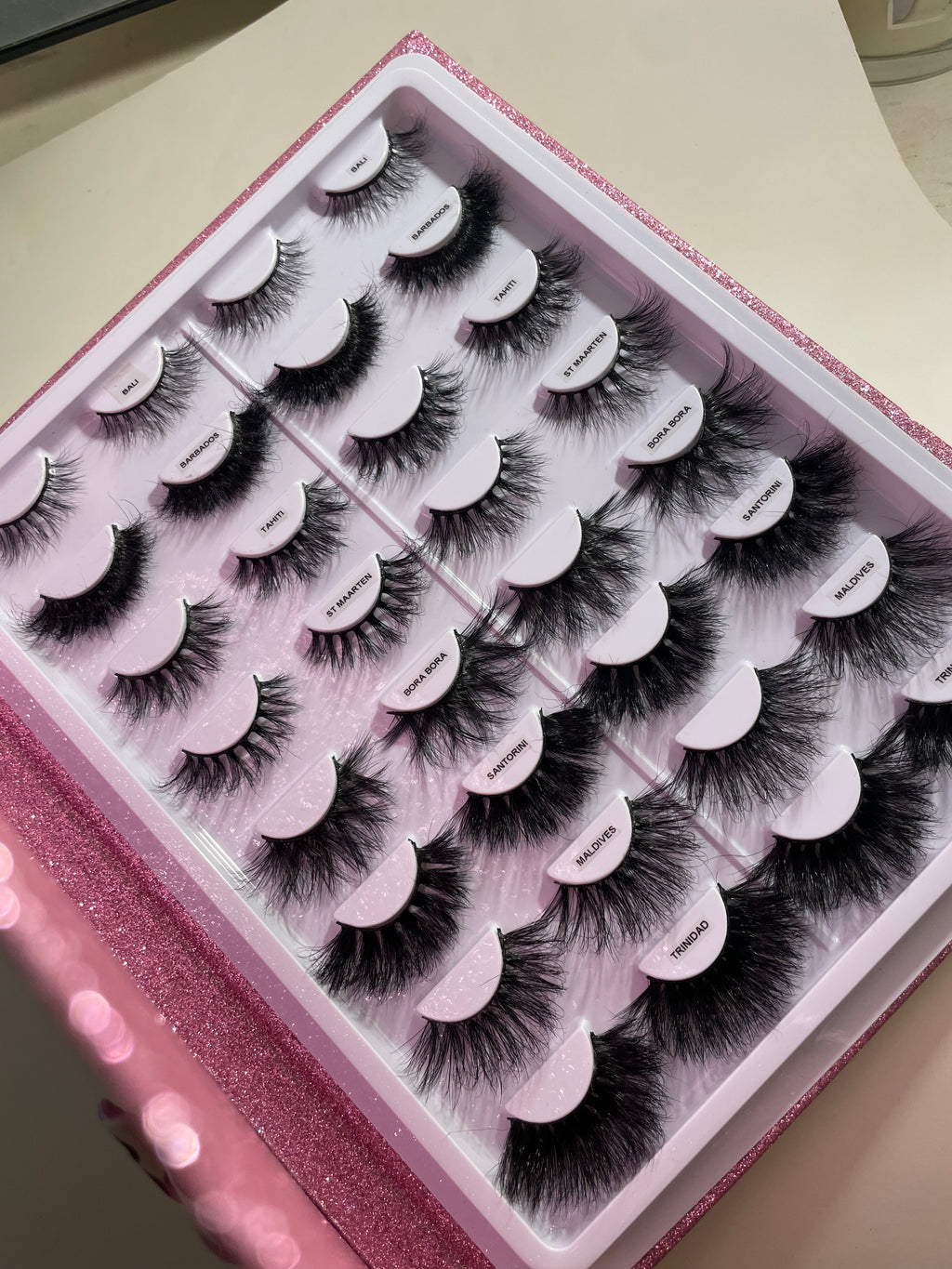 Veriglossy Lash Books